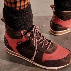 Teva Highside 84 Mid Retro Sneaker Brown Rust Red Women 8